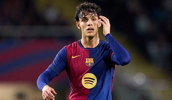 Barcelona Chốt Tương Lai Hector Fort: Tài Năng Trẻ Sẽ Ở Lại Camp Nou
