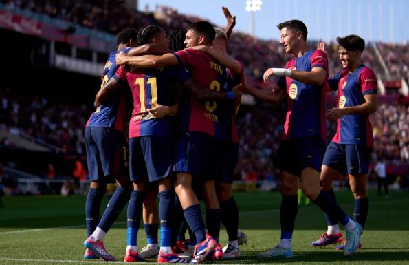 Barcelona 2024/25: Cú ăn ba lịch sử và những chiến thắng đáng nhớ