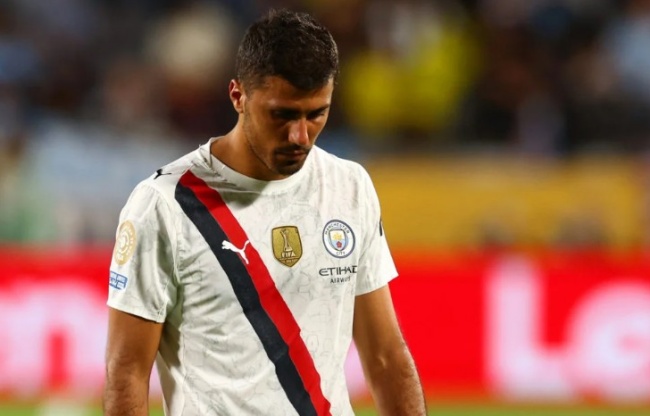 Rodri gặp vấn đề thể lực: Thử thách lớn cho Man City trước thềm mùa giải mới