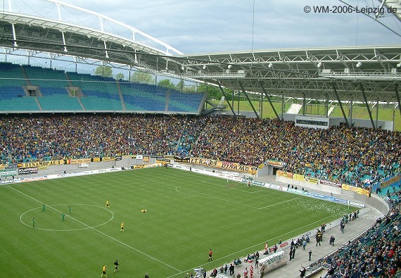 Red Bull Arena: Huyền Thoại Tái Sinh Từ Zentralstadion